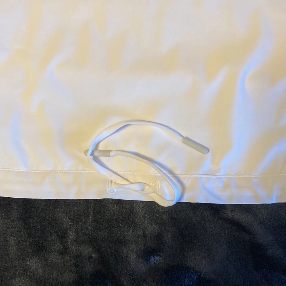 Lululemon White top - Picture 4 of 8